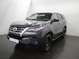SUV   Toyota Fortuner 2019 , 3472000 , -