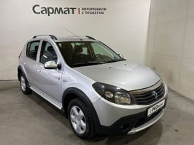  Renault Sandero Stepway 2014 , 850000 , 