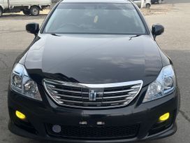  Toyota Crown 2009 , 950000 , 