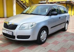  Skoda Fabia 2010 , 654000 , 