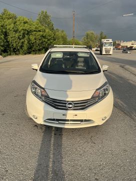  Nissan Note 2015 , 950000 , 
