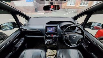    Toyota Esquire 2014 , 1780000 , 