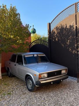   2105 2010 , 235000 , 