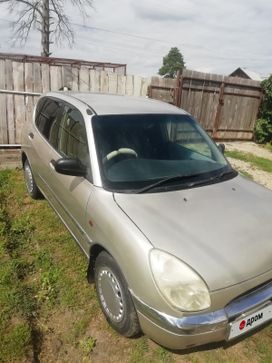  Daihatsu Storia 1999 , 220000 , 