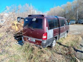    SsangYong Istana 1996 , 180000 , --