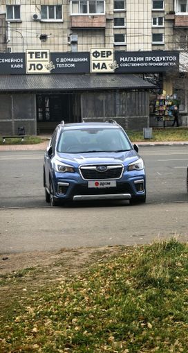 SUV   Subaru Forester 2018 , 2400000 , --