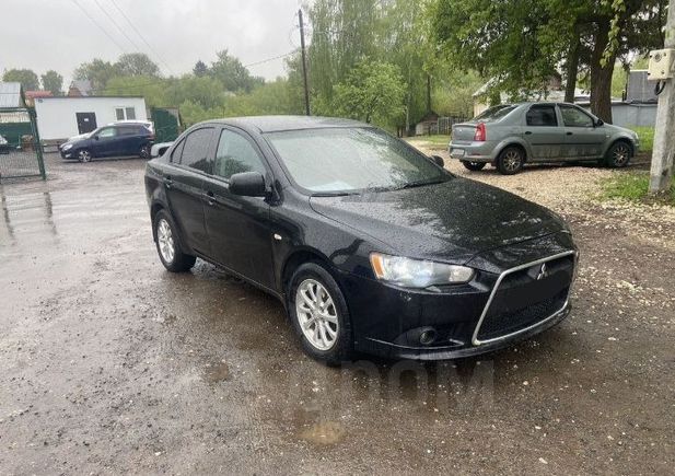  Mitsubishi Lancer 2013 , 700000 , 