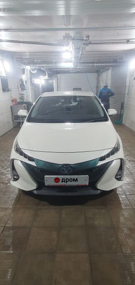  Toyota Prius PHV 2017 , 2400000 , 