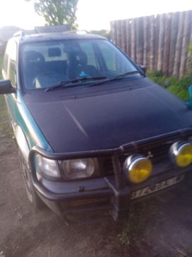    Mitsubishi RVR 1993 , 220000 , 
