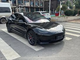  Tesla Model 3 2021 , 2450000 , 