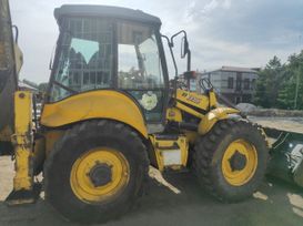 - New Holland B115-4PS 2008 , 4500000 , 