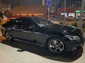 Toyota Crown 2018 , 3050000 , 