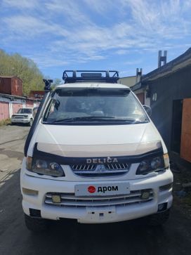   Mitsubishi Delica 1999 , 1300000 , -