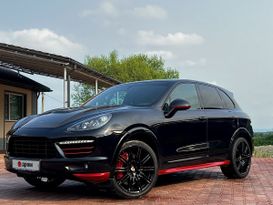 SUV   Porsche Cayenne 2012 , 3100000 , 