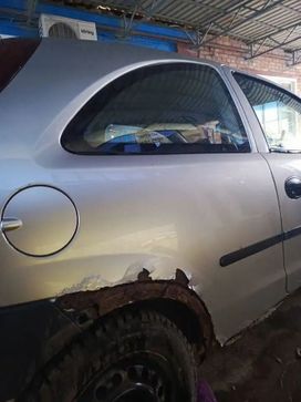  Opel Corsa 2000 , 85000 , 