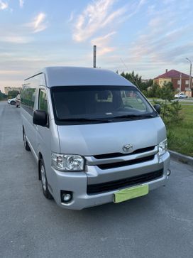    Toyota Hiace 2015 , 3800000 , 