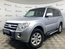  Pajero, 2011