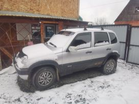 SUV   Chevrolet Niva 2004 , 200000 , 
