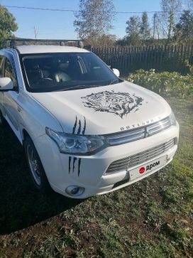 SUV   Mitsubishi Outlander 2013 , 1810000 , 