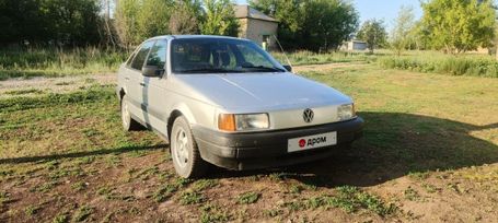  Volkswagen Passat 1988 , 165000 , 