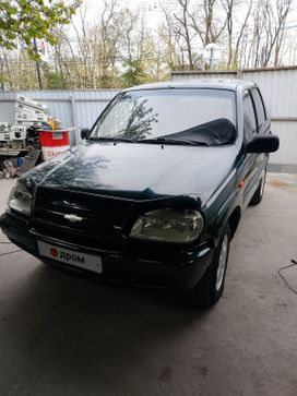 SUV   Chevrolet Niva 2005 , 310000 , 