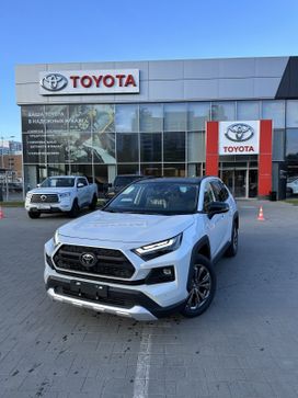 SUV   Toyota RAV4 2025 , 3920000 , 