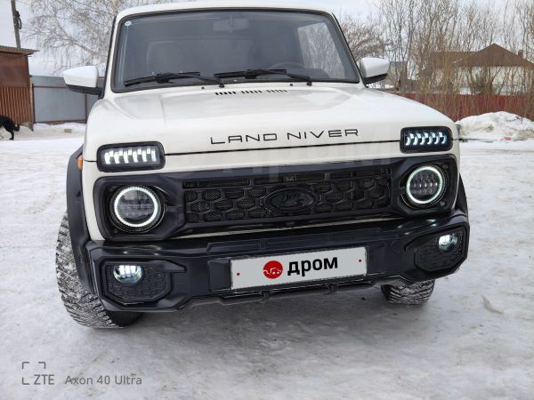  3   4x4 2121  2001 , 450000 , 