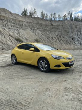  3  Opel Astra GTC 2012 , 800000 , 