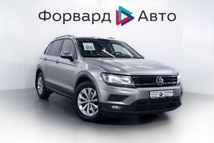 SUV   Volkswagen Tiguan 2020 , 1940000 , 