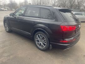 SUV   Audi Q7 2018 , 2800000 , 