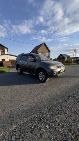 SUV   Mitsubishi Pajero Sport 2011 , 1700000 , 
