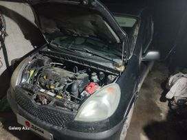    Toyota Yaris Verso 2001 , 369990 , 