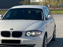  BMW 1-Series 2010 , 990000 , 