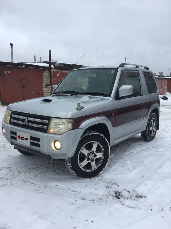  3  Mitsubishi Pajero Mini 2008 , 825000 , -