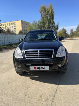 SUV   SsangYong Rexton 2008 , 900000 , 