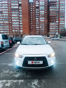 SUV   Mitsubishi Outlander 2012 , 1100000 , 