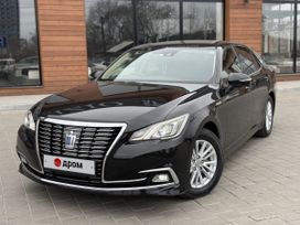  Toyota Crown 2016 , 2350000 , 