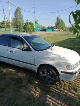  Nissan Sunny 2001 , 300000 , 