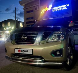SUV   Nissan Patrol 2011 , 2300000 , -