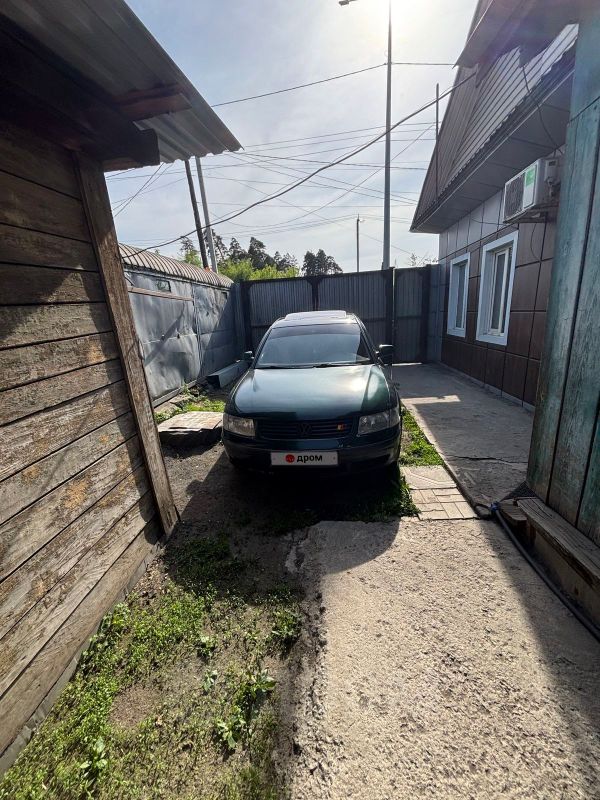  Volkswagen Passat 1998 , 320000 , 