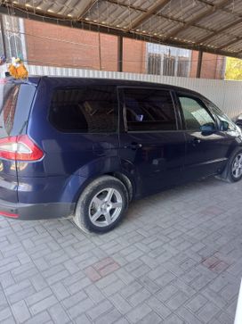    Ford Galaxy 2010 , 1200000 , 