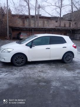  Toyota Auris 2011 , 855000 , -