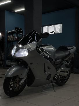   Kawasaki Ninja ZX-12R 2000 , 520000 , 