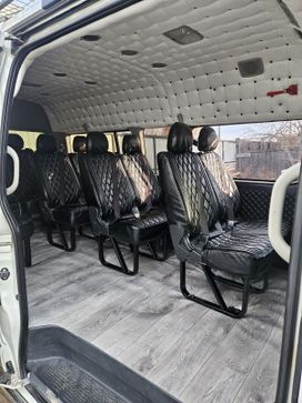    Toyota Hiace 2012 , 3200000 , 