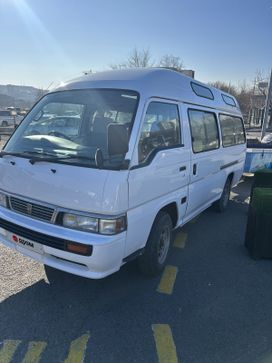    Nissan Caravan 1999 , 1000000 , 