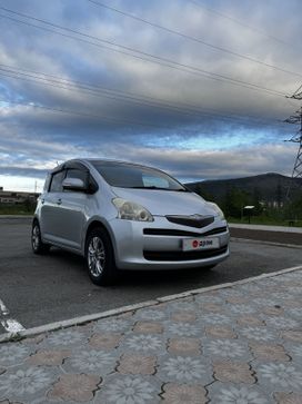  Toyota Ractis 2008 , 650000 , 