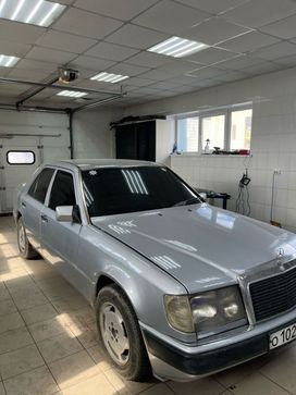 Mercedes-Benz E-Class 1992 , 350000 , 