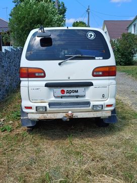    Mitsubishi Delica 1998 , 400000 , 
