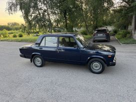   2107 2011 , 265000 , 