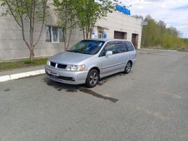    Nissan Bassara 2001 , 700000 , 